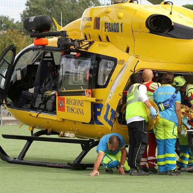 Cade nell’oliveto e si rompe il femore Soccorso con Pegaso
