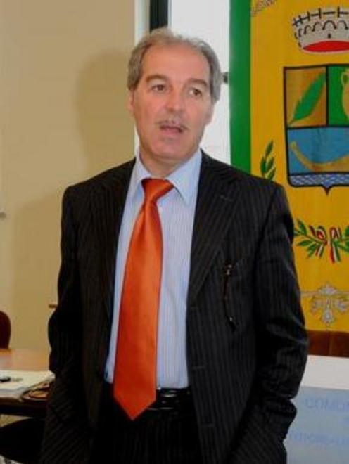 Comune e Consorzio ai ferri corti: «Sei mesi di atti nulli» 