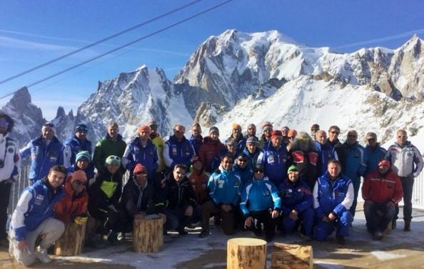 Maestri di sci, trasferta sulle Alpi 