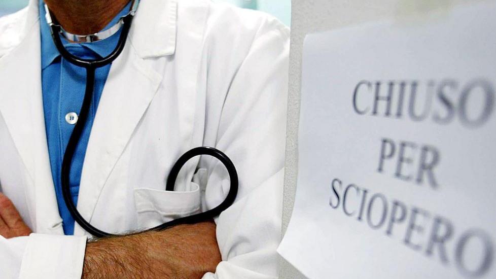 Sciopero dei medici in tutta la provincia