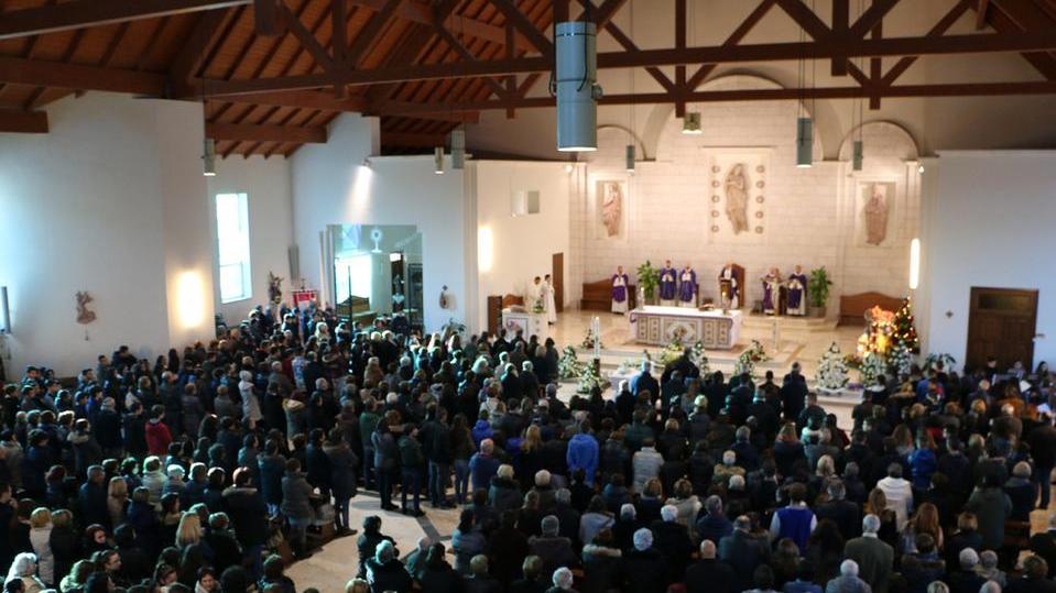 I funerali di Nicola Manghina