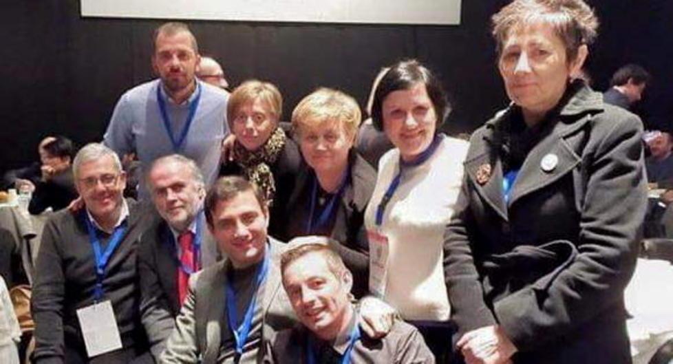 La “apolitica” presidentessa del comitato dei Quercioli immortalata tra i renziani alla Leopolda 