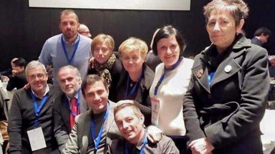 La “apolitica” presidentessa del comitato dei Quercioli immortalata tra i renziani alla Leopolda