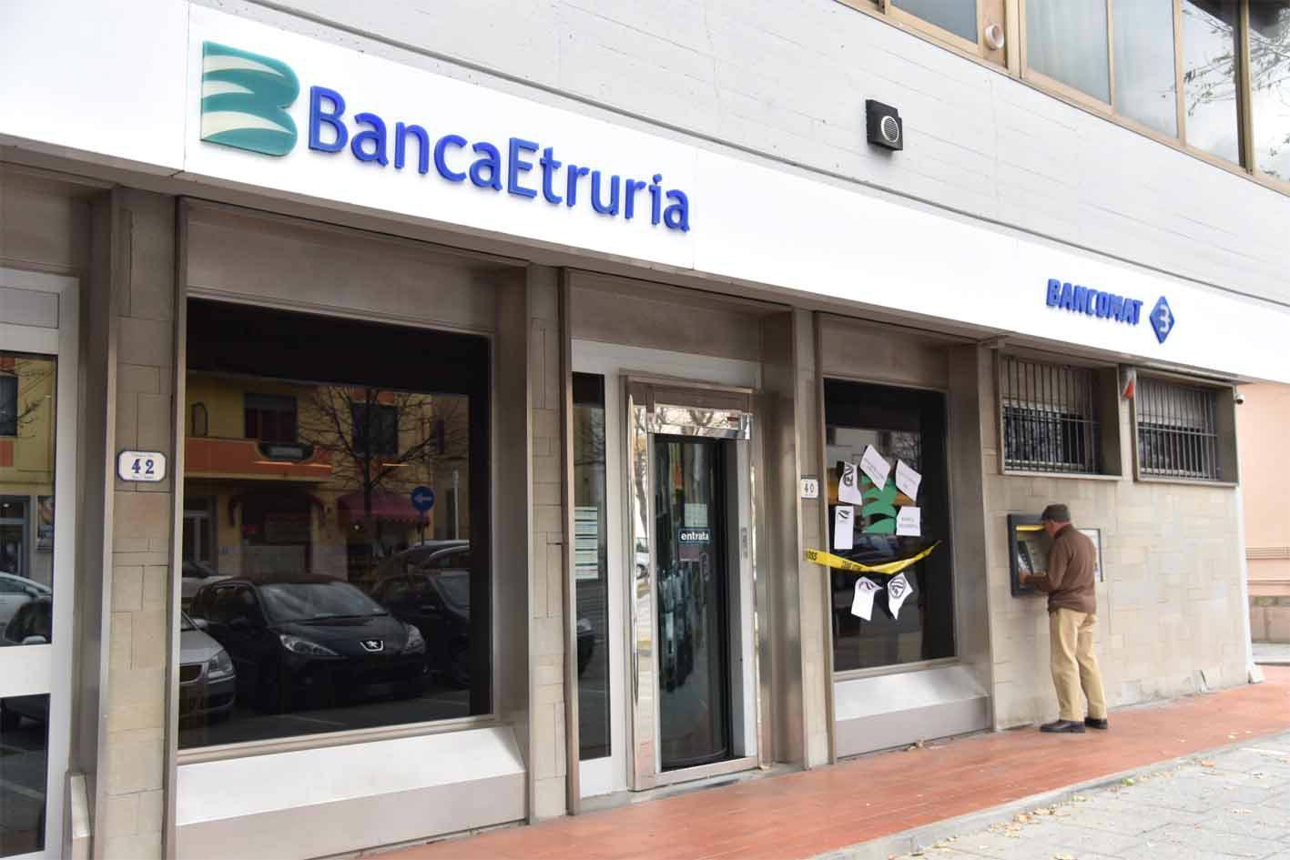 Banca Etruria, insulti a chi non vendeva abbastanza bond 