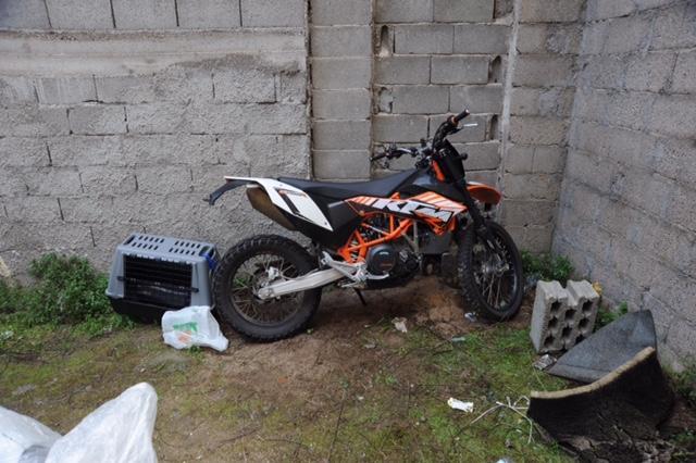 La moto rubata a turisti austriaci e recuperata dalla polizia a Orgosolo