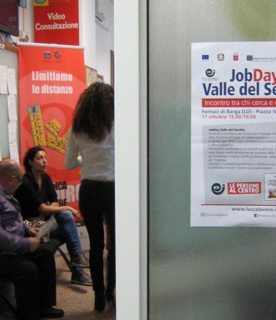 Le candidature si raccolgono via web 