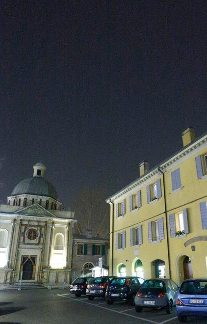 Credem di Mirandola, bruciati milioni di euro dalla bancaria sospesa