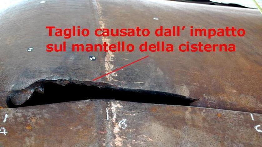 Strage, la cisterna era sicurissima Ma si è squarciata