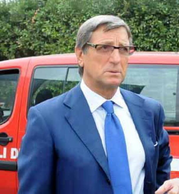 Apuafarma, dal sindaco piena fiducia alla Andreazzoli