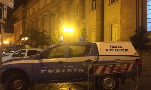 Palazzo di giustizia super blindato vie chiuse al traffico 