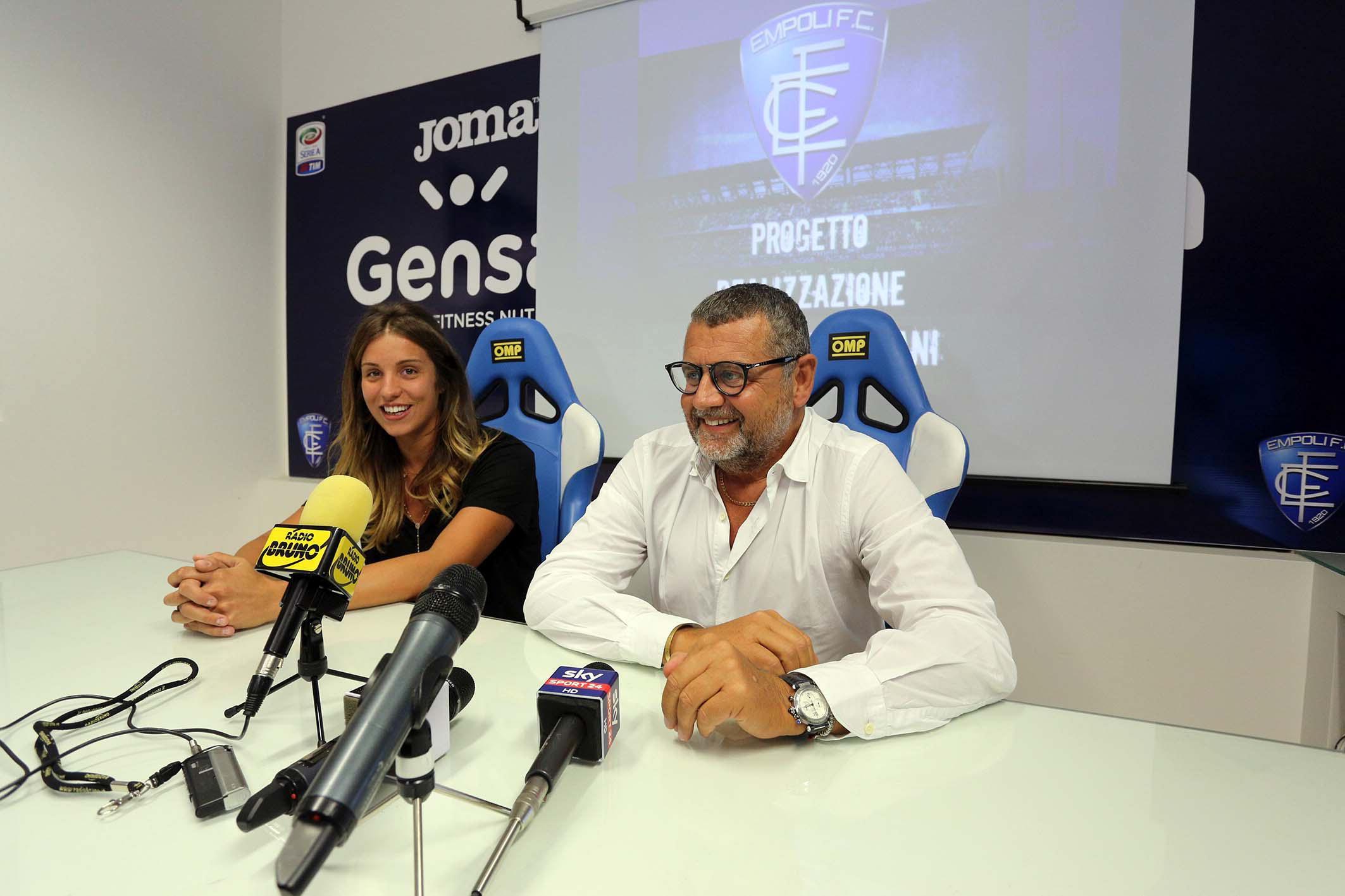 Rebecca Corsi e l'amministratore delegato Ghelfi 