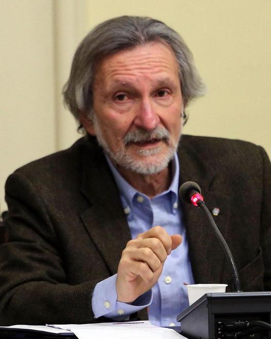La giunta fa quadrato su Bellandi 