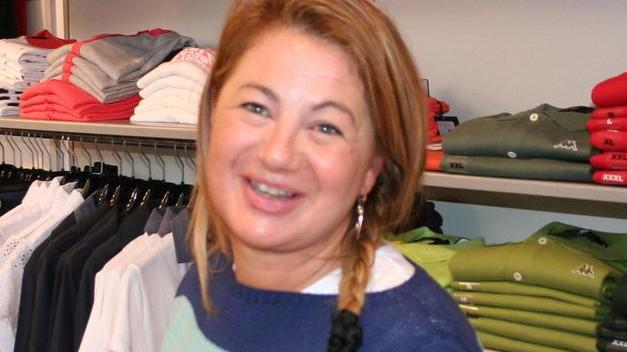 Torna lo shopping di sera nel cuore di Lucca per tre giorni negozi aperti fino alle 24