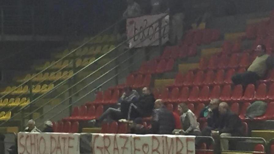 «Una stagione magica» La gioia dei tifosi di Gesam