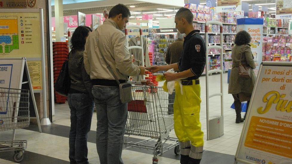 Una catena di solidarietà per poveri e bisognosi