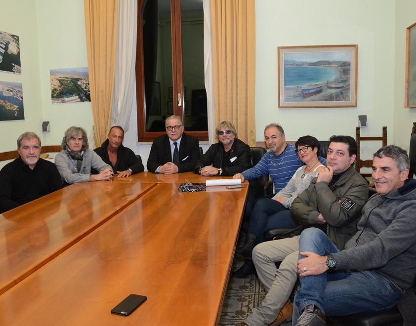 Oggi in cattedra Tony Esposito 