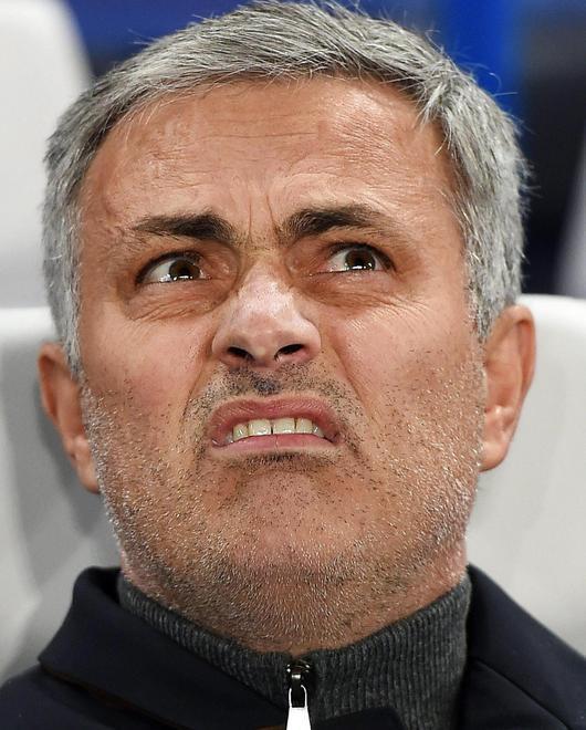 Mourinho esonerato dal Chelsea 