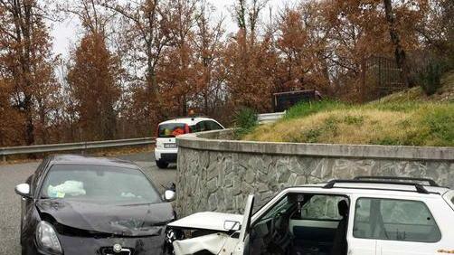 Ladri in fuga provocano un incidente a Fivizzano