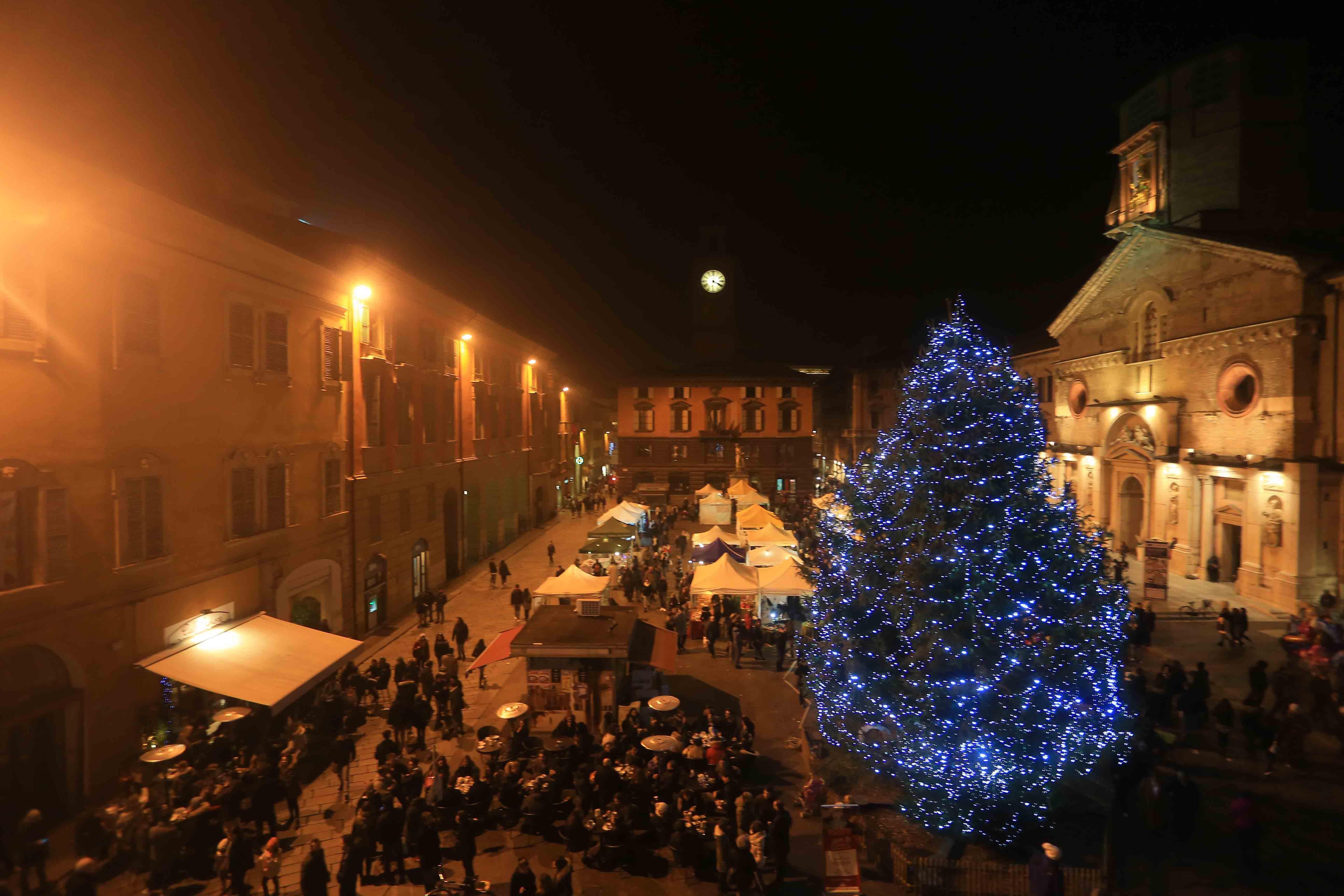Aspettando il Natale tra mercatini, musica ed eventi