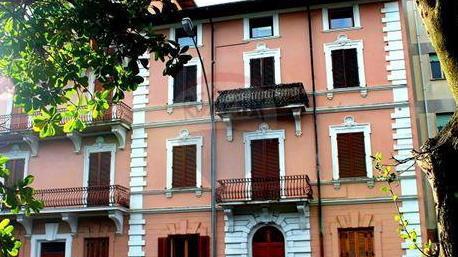 Cerchi casa a Natale? Ecco la visita guidata in quattro abitazioni