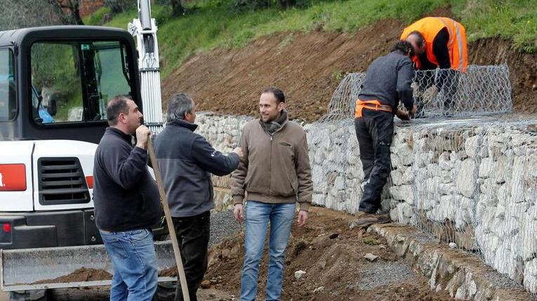 Partiti i lavori in via Gelli per evitare nuove frane