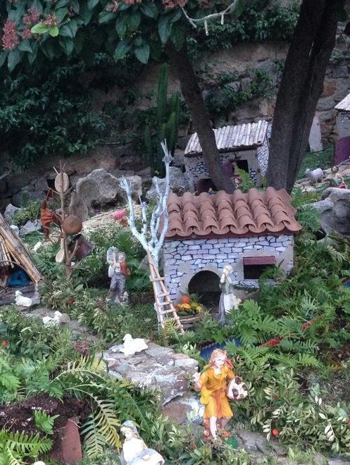 Nei quartieri rivive l’arte del presepe