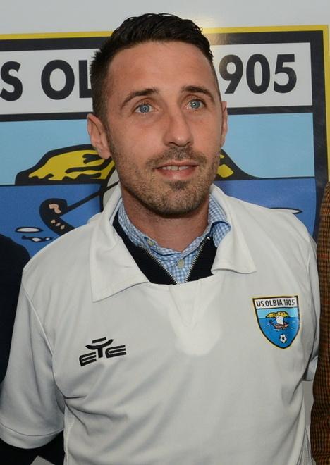 Olbia, calciomercato ancora caldo. Domani il debutto di Cossu