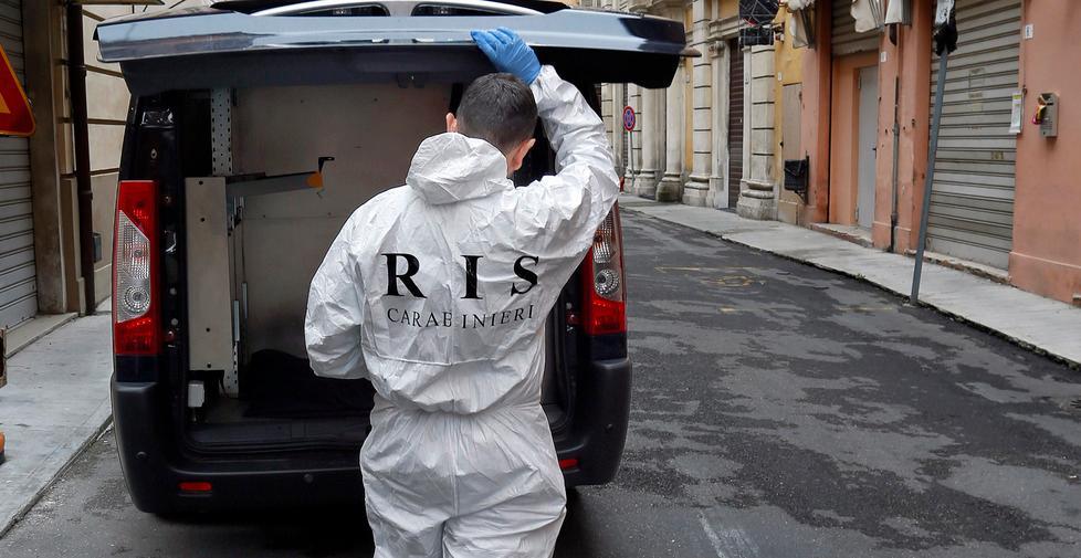 Il dossier dei Ris tra impronte, bottigliette e ritrovamenti 