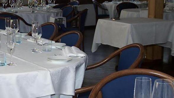 Al circolo senza tessera. Multe salate ai gestori