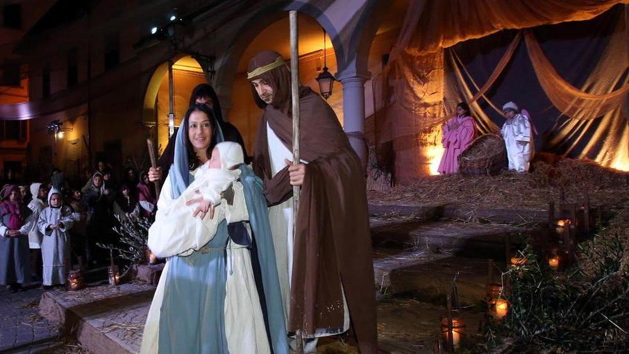 La rappresentazione della Sacra famiglia in piazza del Grano (Foto Nucci)