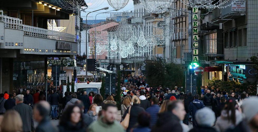 Lo shopping di Natale a Montecatini funziona 