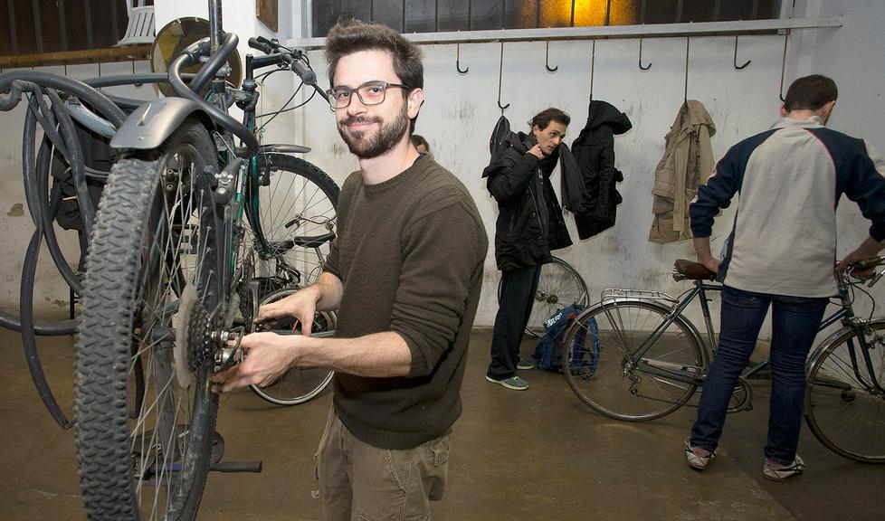 Modena.Ciclofficina, la “clinica” dove la bici torna a vivere 