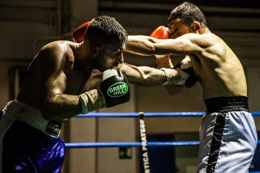 L'incontro di boxe di Fusai