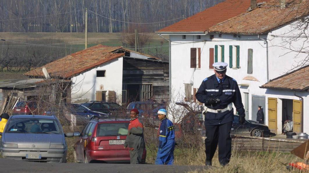 Pestato e gettato nell'argine: quattro arresti a Brescello