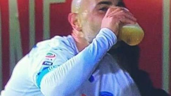 L’esultanza a tutta... birra fa il giro del mondo