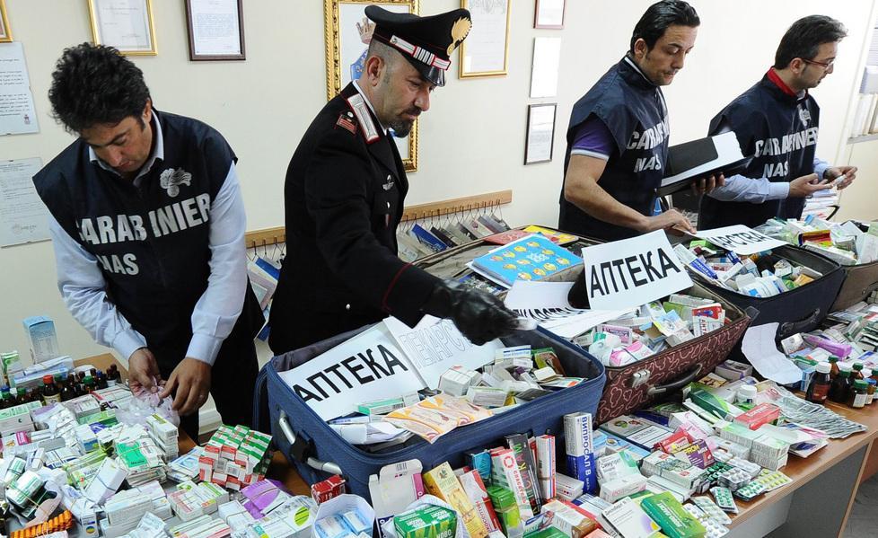 Spaccio di anabolizzanti in quattro sotto processo 