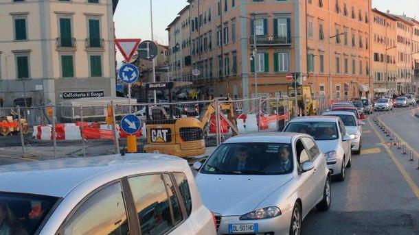 La nuova rotatoria è pronta per il via