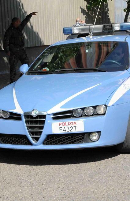 Minacce col coltello, denunciato 