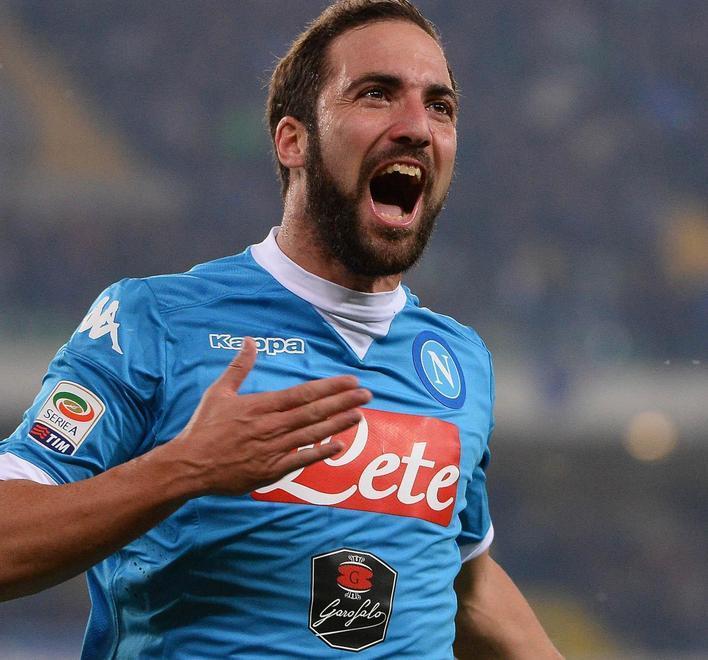 Il Napoli senza pietà sull’Atalanta 