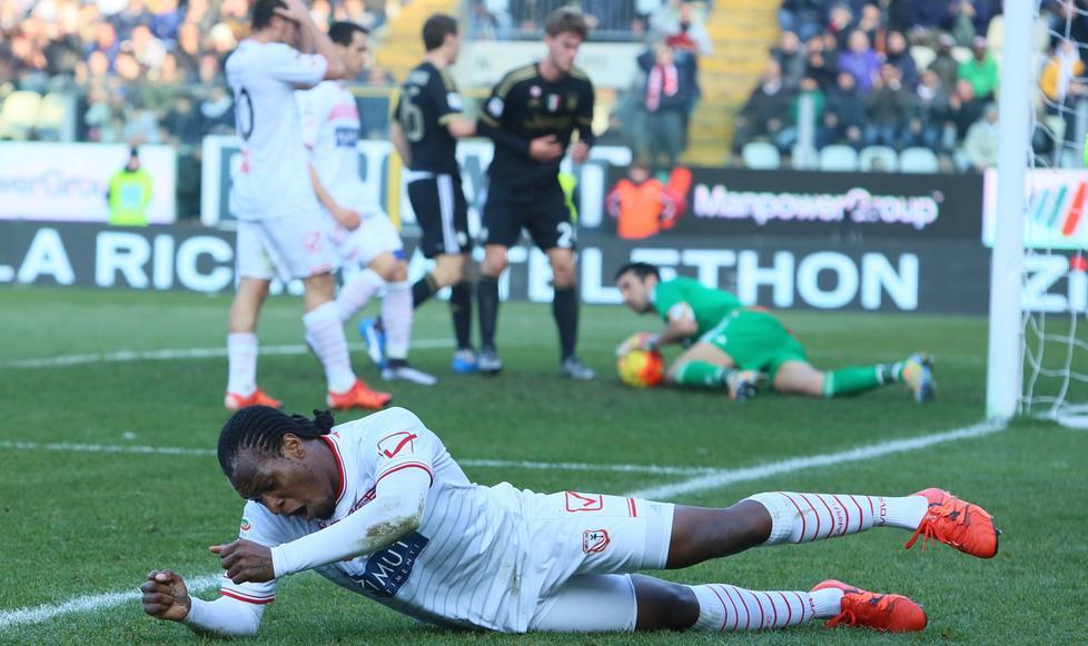 Mbakogu: «Lollo mi deve pagare una cena» 