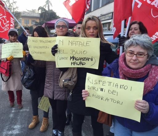 Ha chiuso l’Agenzia Ippica «Dateci gli arretrati e il Tfr»