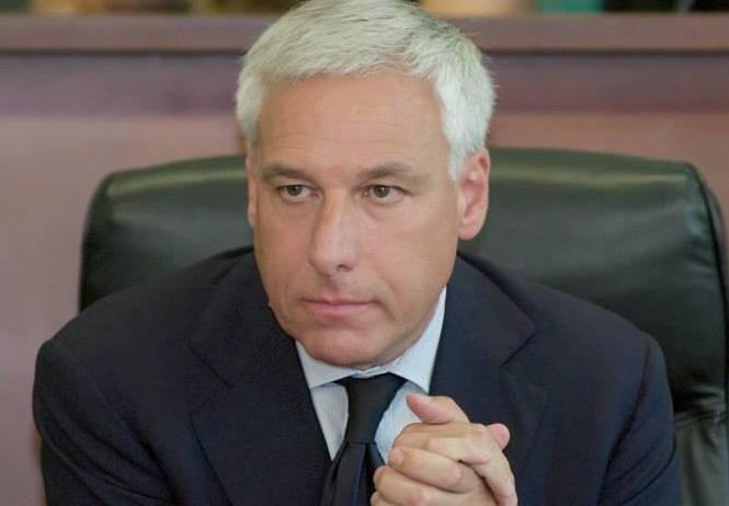 Il sindaco Del Ghingaro: via agli sgomberi degli abusivi