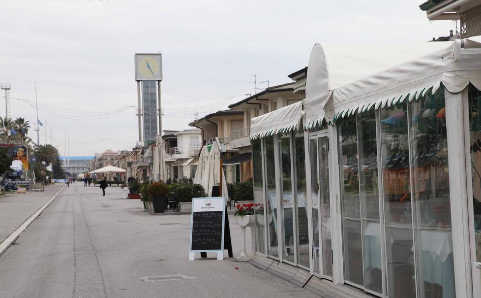 È scontro con l’opposizione sulla data 