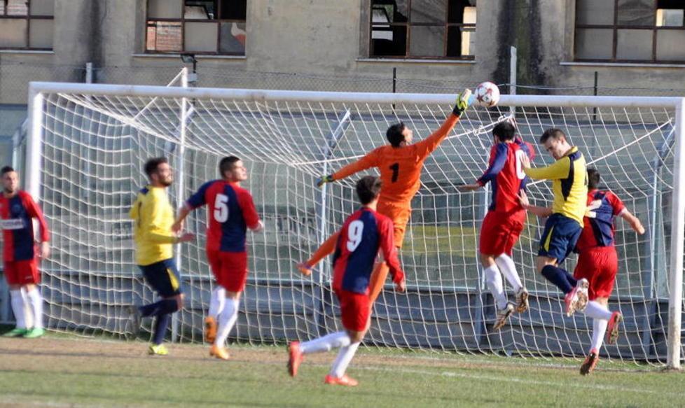 Cecina conferma la piazza d’onore gran gol di Pedroni 