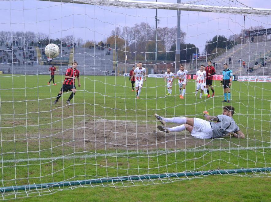 Lucchese, con 8 penalty è regina dal dischetto 