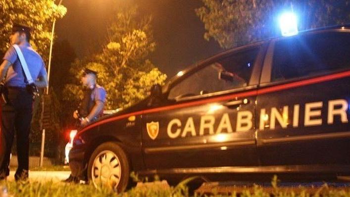 Ladri scatenati portata via pure una pistola