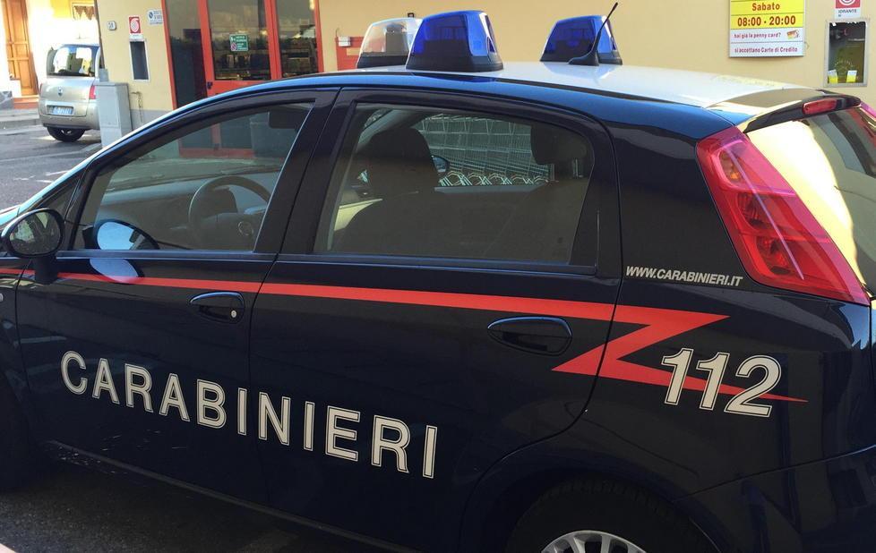 Furto in casa a Caprigliola, rubati ori 