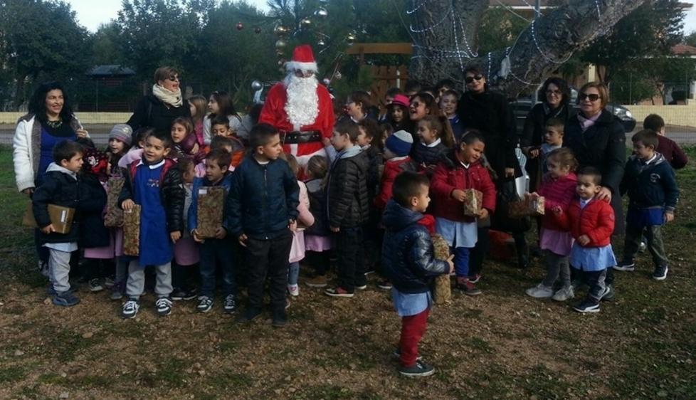 I regali di Babbo Natale per gli scolari