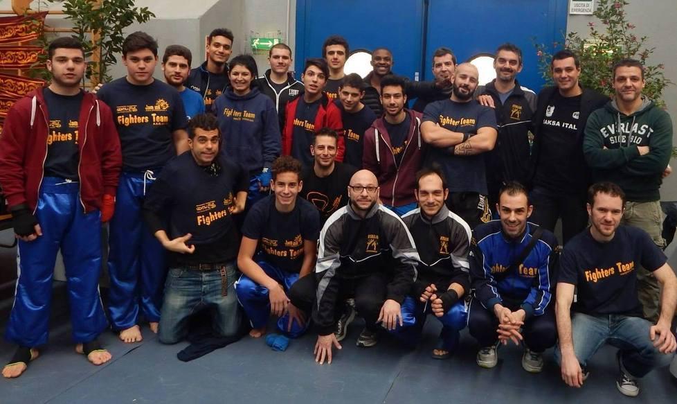 Kick boxing. La Fighters Team a medaglia