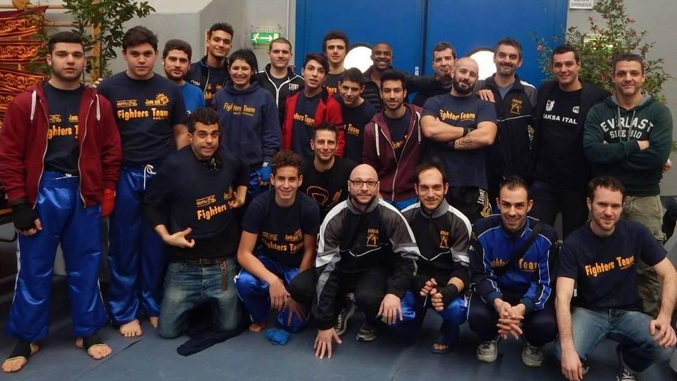 Kick boxing. La Fighters Team a medaglia